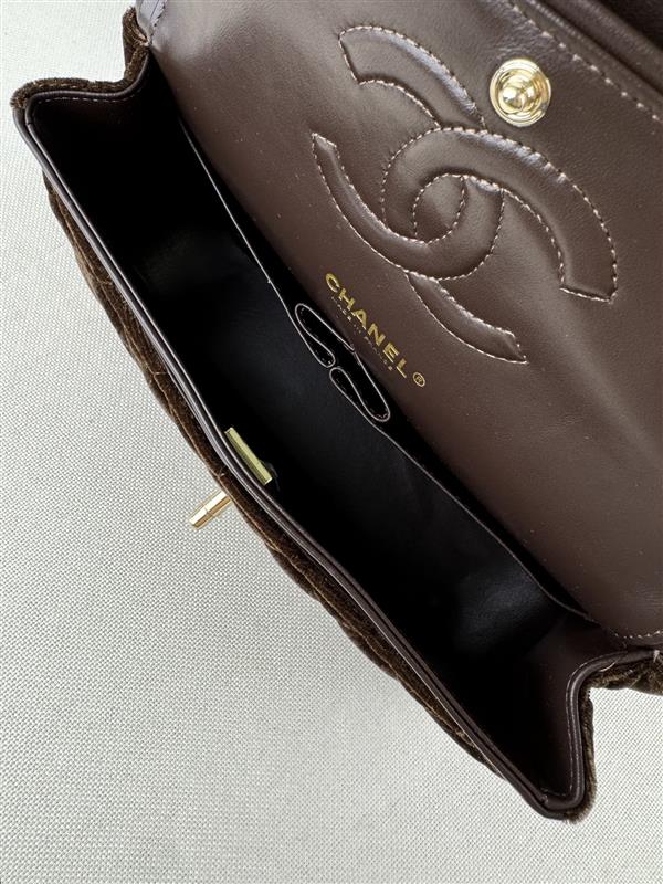 2026127205939489 600